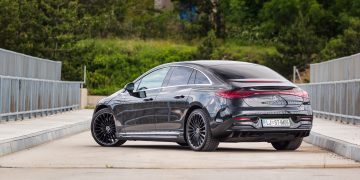 Mercedes-Benz_EQE_350_4Matic_30