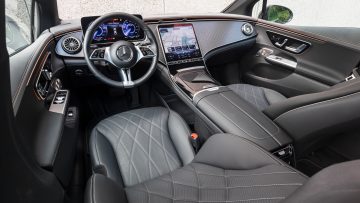 Mercedes-Benz_EQE_350_4Matic_42