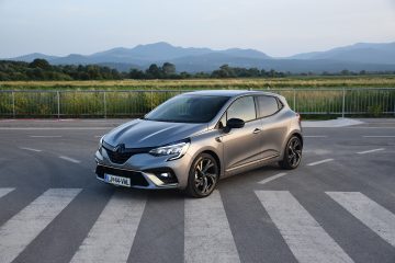 RENAULT CLIO HIBRID 02