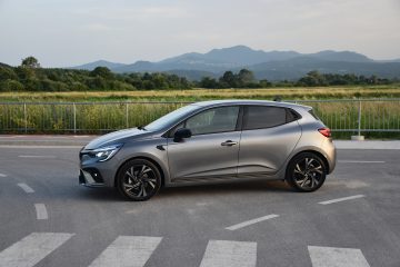 RENAULT CLIO HIBRID 04