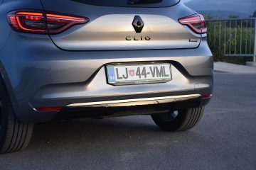 RENAULT CLIO HIBRID 10