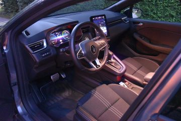 RENAULT CLIO HIBRID 24