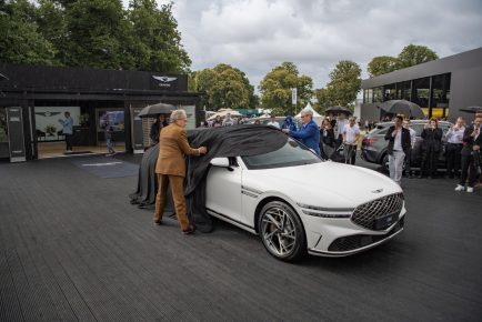 Genesis G90_7