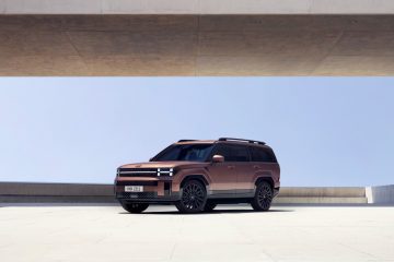 hyundai-santa-fe-boasts-bold-new-design-exterior-07_jpg