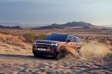 hyundai-santa-fe-boasts-bold-new-design-exterior-08_jpg