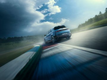 Large-56311-HyundaiMotorsIONIQ5NDebutsatGoodwoodFestivalofSpeedSettingNewBenchmarkforHigh-PerformanceEVsandDrivingFun