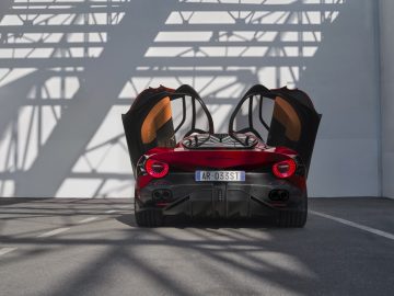Alfa Romeo 33 Stradale_Exteriors (29)