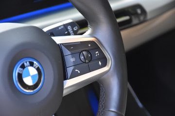 BMW iX1 15