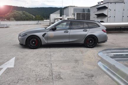 BMW M3 TOURING 01