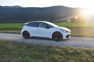 CUPRA BORN 07