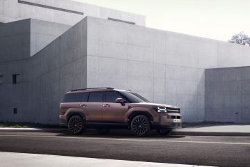 hyundai-santa-fe-0823-exterior-05_jpg