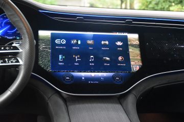 MB EQE SUV 17