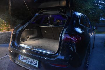 MB EQE SUV 31
