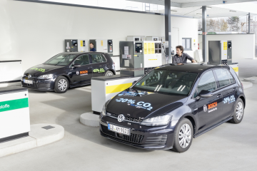 bosch_tankstelle_auto_presse