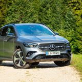Mercedes-Benz_GLA_200_001