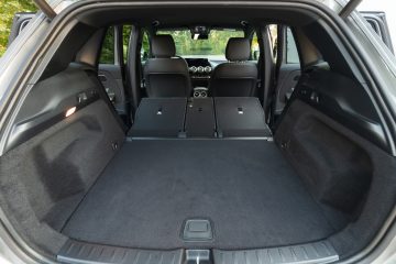 Mercedes-Benz_GLA_200_39