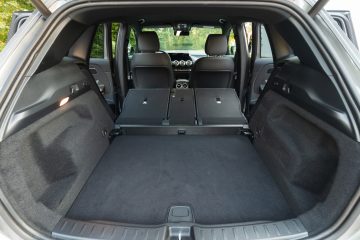 Mercedes-Benz_GLA_200_40