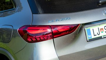 Mercedes-Benz_GLA_200_45
