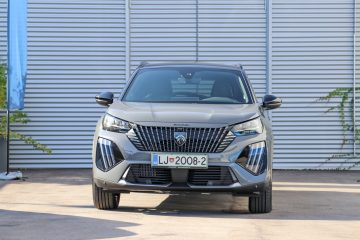Peugeot 2008 (5)