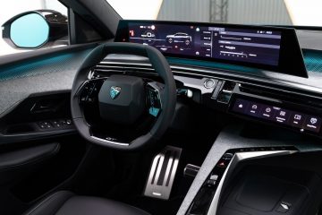 Peugeot E-3008_ (1)
