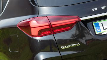Ssangyong_Rexton_22_e-XDi_Limited_07