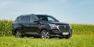 Ssangyong_Rexton_22_e-XDi_Limited_48
