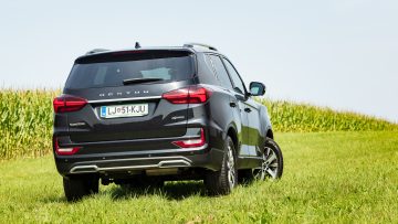 Ssangyong_Rexton_22_e-XDi_Limited_56