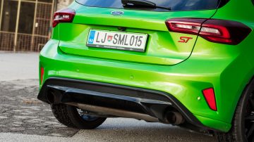 Ford_Focus_ST_04