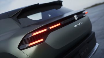 https___www.carscoops.com_wp-content_uploads_2023_10_Suzuki-EVX-Concept-4-1024x576