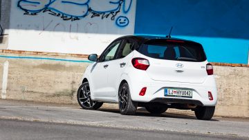 Hyundai_i10_12_Premium_02