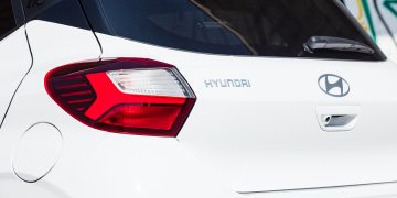 Hyundai_i10_12_Premium_04