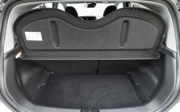 Hyundai_i10_12_Premium_28