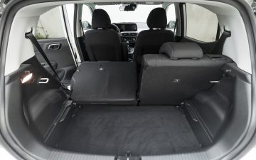 Hyundai_i10_12_Premium_31