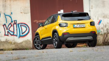 Jeep_Avenger_e_66