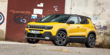 Jeep_Avenger_e_70