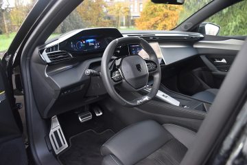 PEUGEOT 308 SW 13