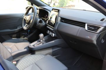 Renault Clio Revoz 2023 (23)