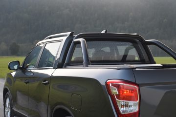 SSANGYONG MUSSO 11