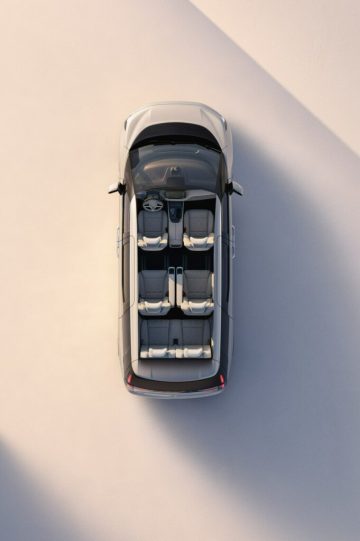 https___www.carscoops.com_wp-content_uploads_2023_11_2025-Volvo-EM90-109-681x1024
