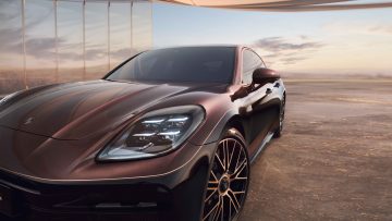 M02_Dynamische_Front_NewPlate_FinalArt_rgb