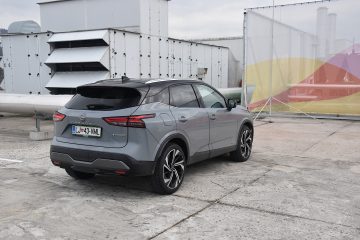 NISSAN QASHQAI 09