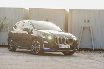 BMW 230e_48