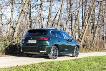 BMW 230e_9