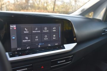 FORD TOURNEO CONNECT AWD 22