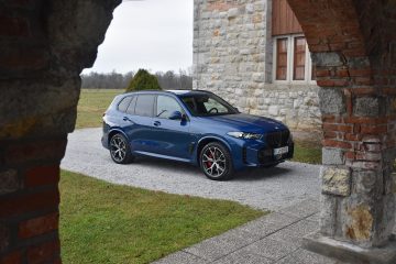 BMW X5 50e 08
