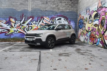 JEEP AVENGER 07