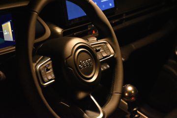 JEEP AVENGER 23