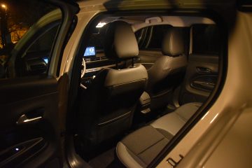 JEEP AVENGER 25