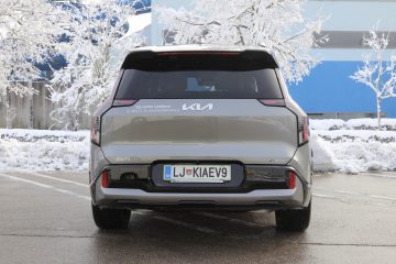 Kia EV9 2024 (18)