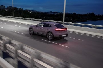 Porsche Macan new electric gen_9